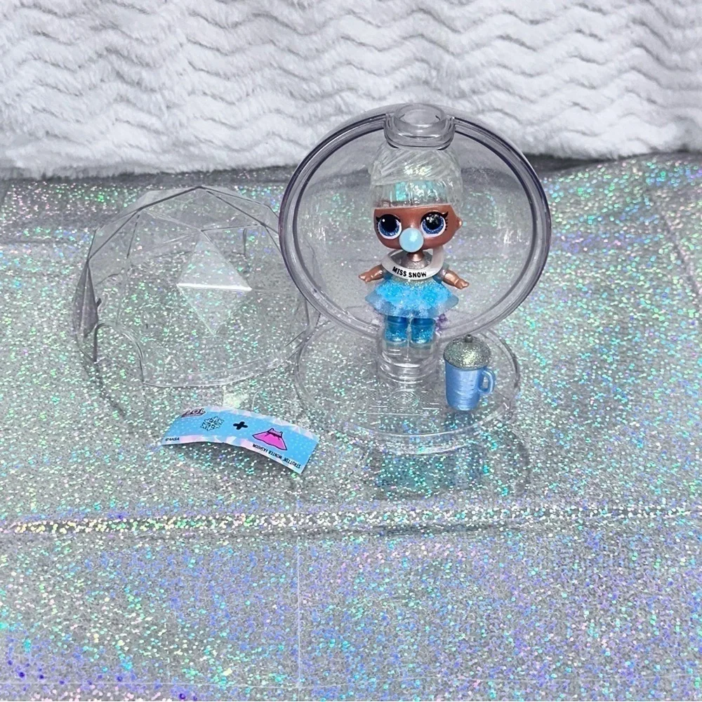 L.O.L. SURPRISE! MISS SNOW Glitter Globe Winter Disco Doll